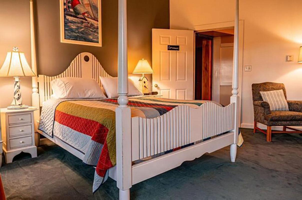 Point Au Roche Lodge Plattsburgh Eksteriør billede